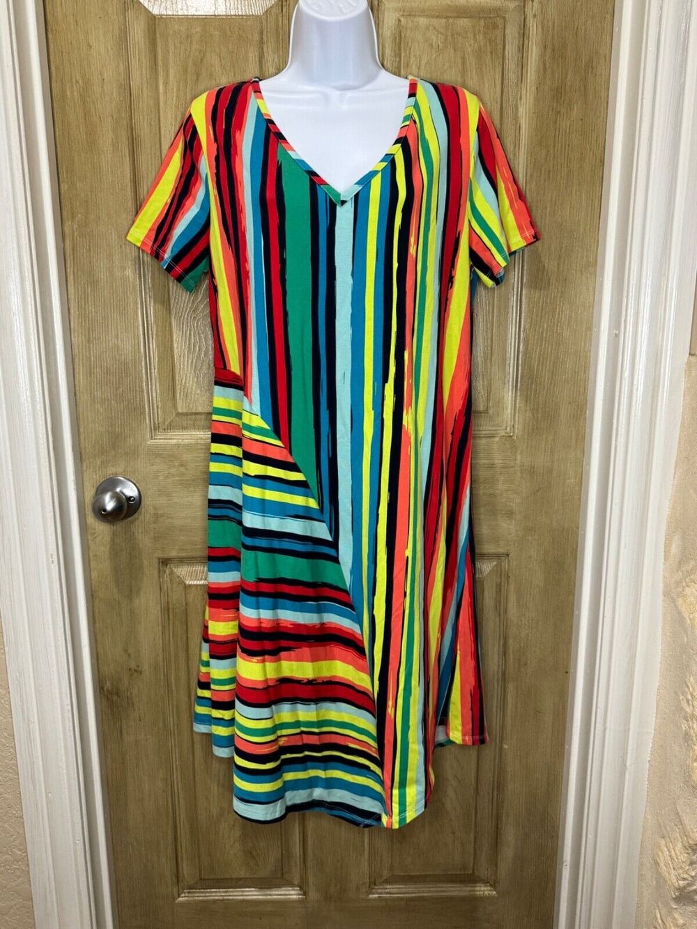 Soft Surroundings Happy Place Striped Dress V Neck Size Medium Tshirt Dress